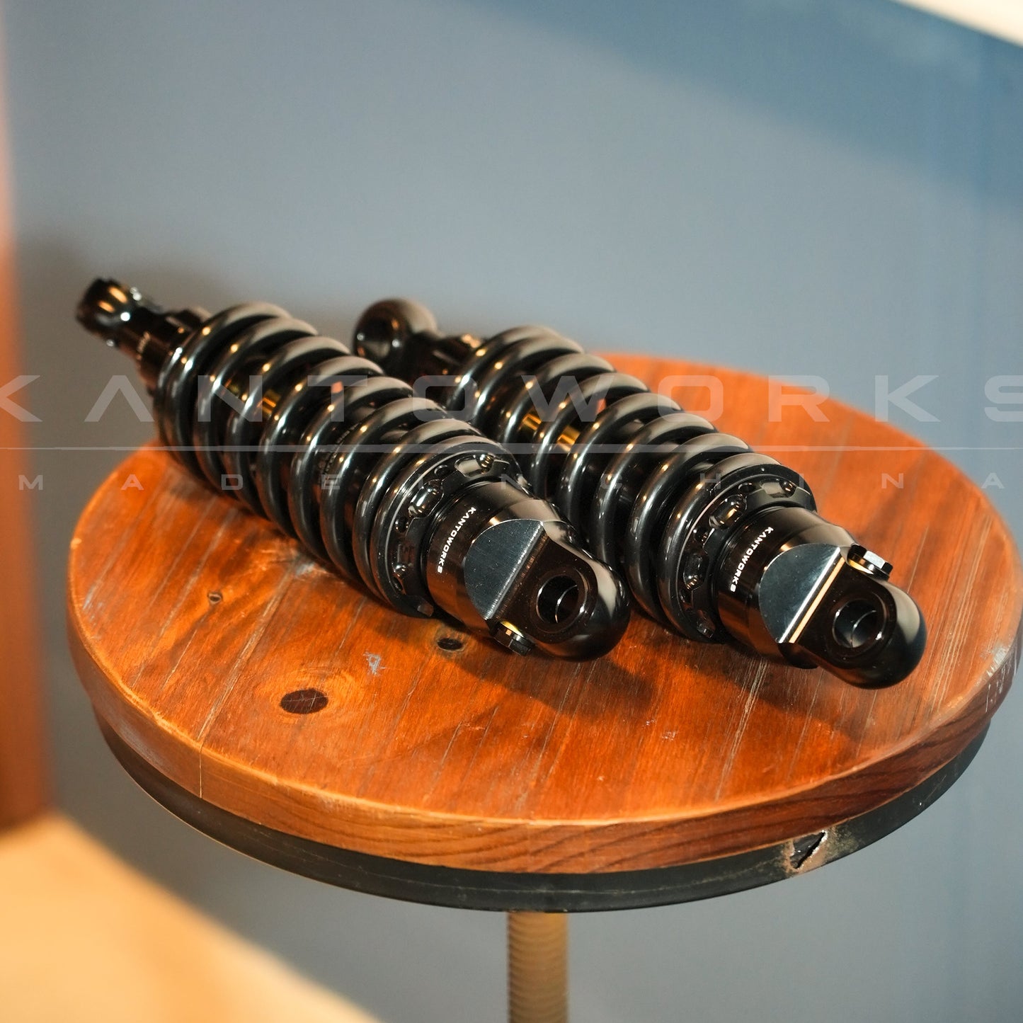 Custom Harley Sportster Lowering Shocks - Kantoworks